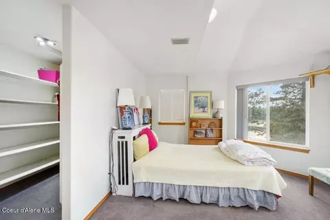 Bedroom - 528 S Rapids Bend Ln, Post Falls, ID 83854 photo 3 of 7