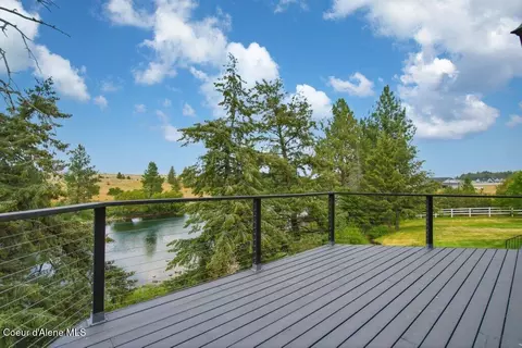 Exterior - 528 S Rapids Bend Ln, Post Falls, ID 83854 photo 10 of 11