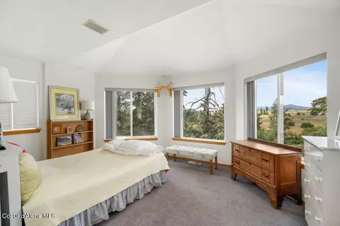 Bedroom - 528 S Rapids Bend Ln, Post Falls, ID 83854 photo 1 of 7