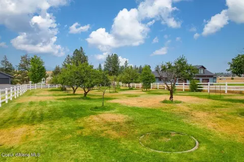 Exterior - 528 S Rapids Bend Ln, Post Falls, ID 83854 photo 9 of 11