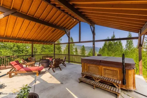Exterior - 1570 Skyline Dr, Pinehurst, ID 83850 photo 18 of 39