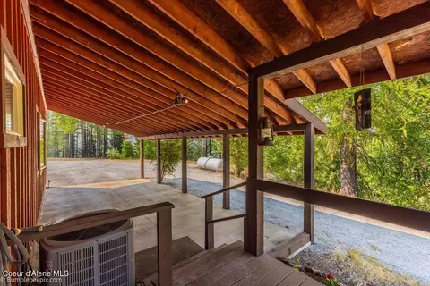 Exterior - 1570 Skyline Dr, Pinehurst, ID 83850 photo 16 of 39