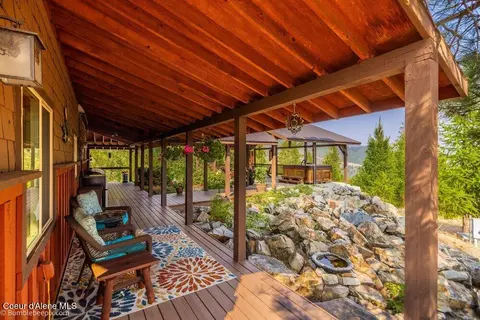 Exterior - 1570 Skyline Dr, Pinehurst, ID 83850 photo 12 of 39