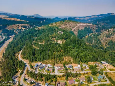 View/Area - 1570 Skyline Dr, Pinehurst, ID 83850 photo 4 of 13