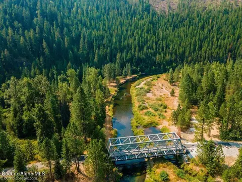 View/Area - 1570 Skyline Dr, Pinehurst, ID 83850 photo 13 of 13