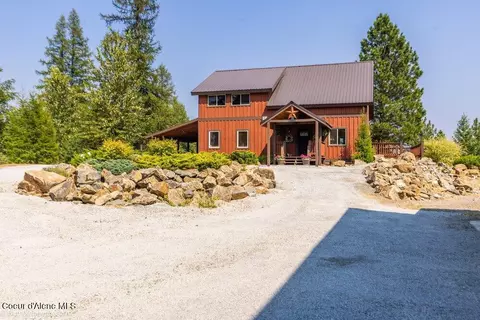 Exterior - 1570 Skyline Dr, Pinehurst, ID 83850 photo 2 of 39