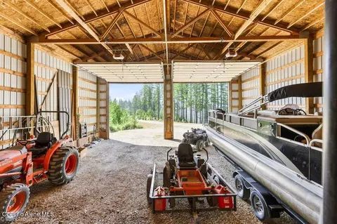 Exterior - 1570 Skyline Dr, Pinehurst, ID 83850 photo 26 of 39