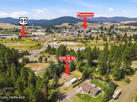 View/Area - 652 H St, Plummer, ID 83851 photo 1 of 10