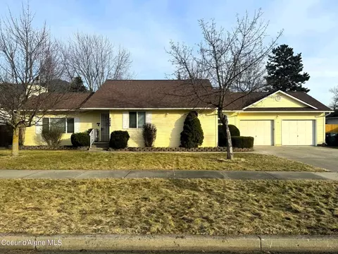 4968 N Coulson St, Coeur D'alene, ID 83815