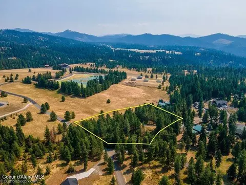 13534 S Ridgeview Dr, Harrison, ID 83833