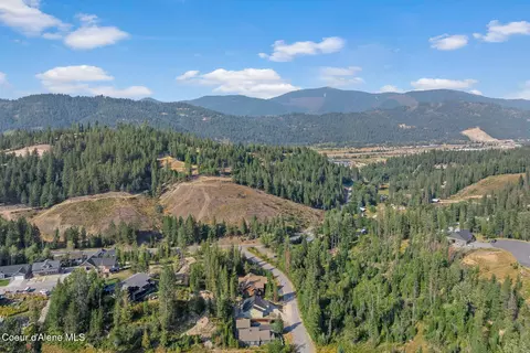 View/Area - 106 Memory Ln, Pinehurst, ID 83850 photo 8 of 9
