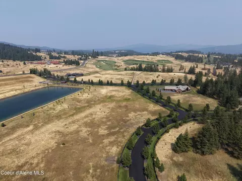 17221 S Caballo Way, Coeur D'alene, ID 83814