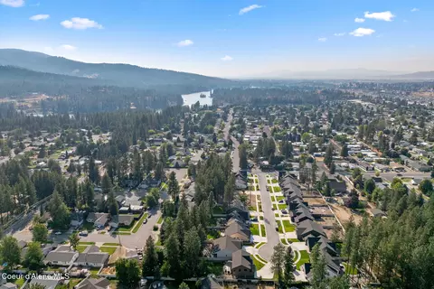 View/Area - 2068 E Plaza Ct, Post Falls, ID 83854 photo 3 of 6