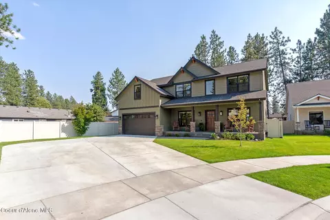 Exterior - 2068 E Plaza Ct, Post Falls, ID 83854 photo 3 of 9