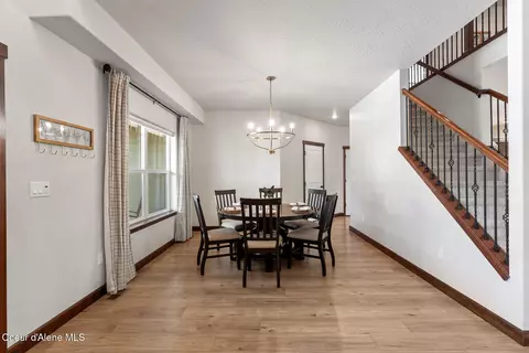 Dining - 2068 E Plaza Ct, Post Falls, ID 83854 photo 2 of 3