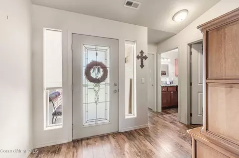 Entry Way - 2642 E Thrush Dr, Post Falls, ID 83854 photo 1 of 2