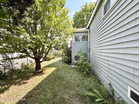 Exterior - 323 W Park Ave, Kellogg, ID 83837 photo 13 of 14
