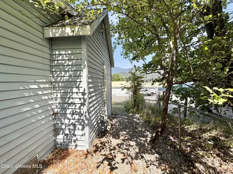 Exterior - 323 W Park Ave, Kellogg, ID 83837 photo 11 of 14