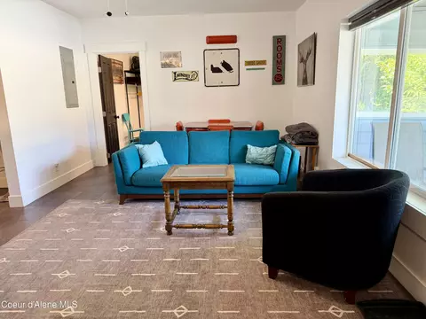 Living - 323 W Park Ave, Kellogg, ID 83837 photo 2 of 3