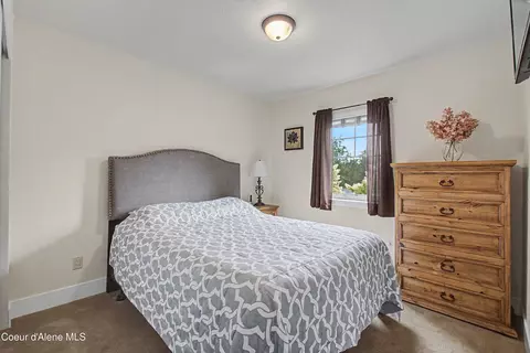 Bedroom - 224 Pomrankey Ln, Dover, ID 83825 photo 2 of 3