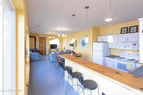 Kitchen - 8169 E Bridger Trl, Harrison, ID 83833 photo 2 of 2