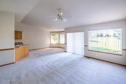 Living - 645 E Bogie Dr, Post Falls, ID 83854 photo 4 of 6