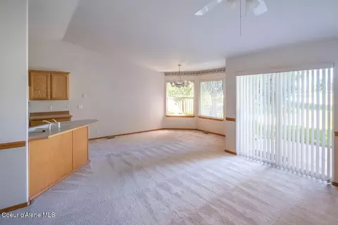Living - 645 E Bogie Dr, Post Falls, ID 83854 photo 5 of 6