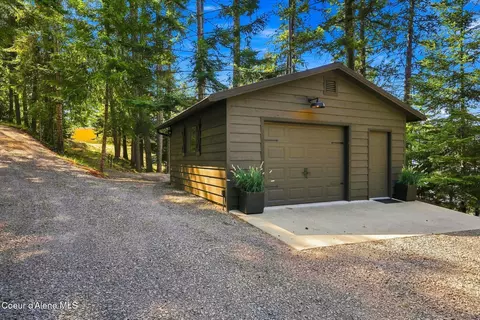 Exterior - 7285 E Henry Point Rd, Hayden, ID 83835 photo 9 of 10