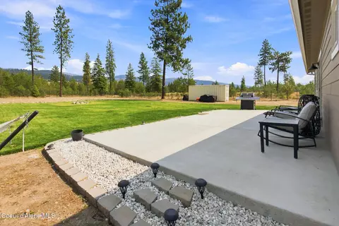 Exterior - 29 Bumpy Way, Blanchard, ID 83804 photo 7 of 10