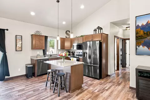 Kitchen - 29 Bumpy Way, Blanchard, ID 83804 photo 1 of 2