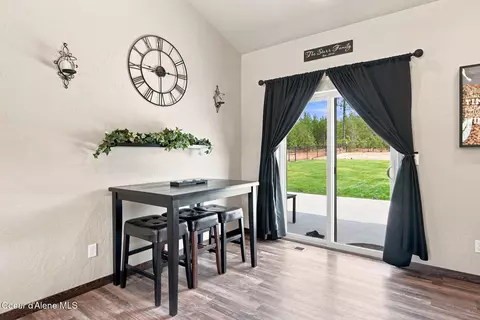 Dining - 29 Bumpy Way, Blanchard, ID 83804 photo 1 of 1