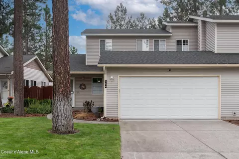 214 E Knotty Pine Ln, Coeur D'alene, ID 83815