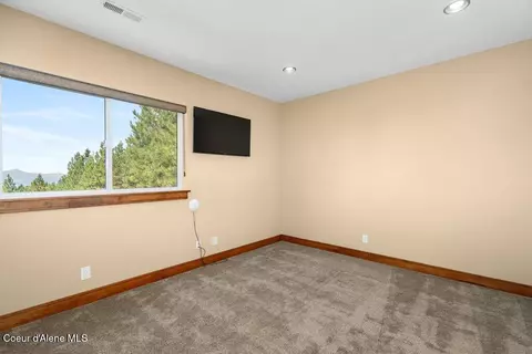 Bedroom - 1035 S Valleyview Rd, Post Falls, ID 83854 photo 7 of 14