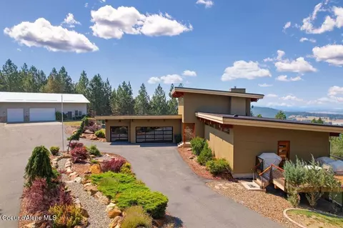 Exterior - 1035 S Valleyview Rd, Post Falls, ID 83854 photo 7 of 8