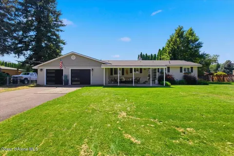 1724 E Hanley Ave, Dalton Gardens, ID 83815