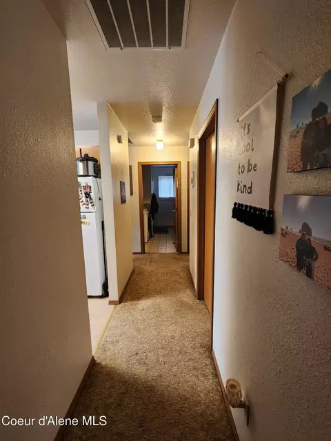 Entry Way - 103 E 12th Ave, Post Falls, ID 83854 photo 1 of 2
