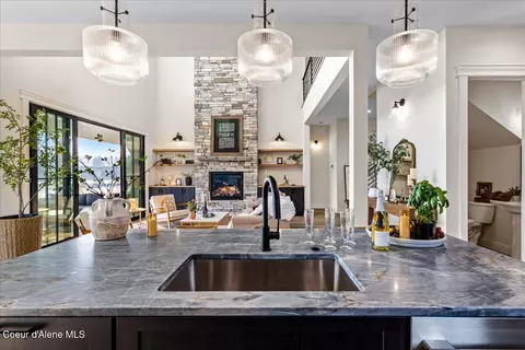 Kitchen - 51 Kayak Loop, Oldtown, ID 83822 photo 10 of 13