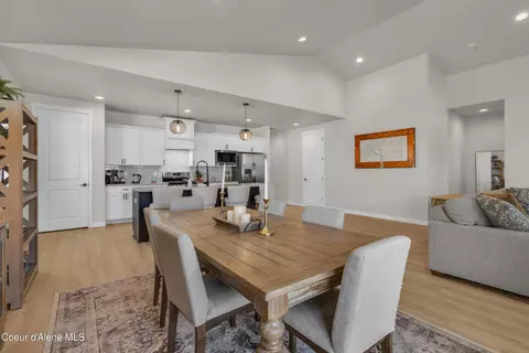 Dining - 4477 E Corsac Fox Ave, Post Falls, ID 83854 photo 2 of 4