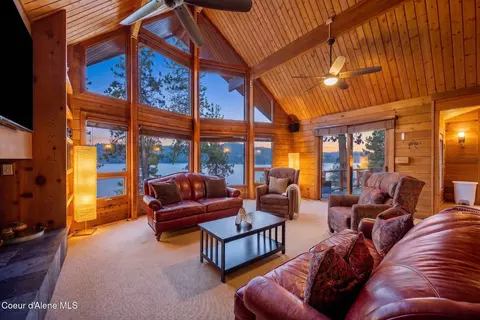 Living - 3665 E Ogara Rd, Harrison, ID 83833 photo 1 of 6