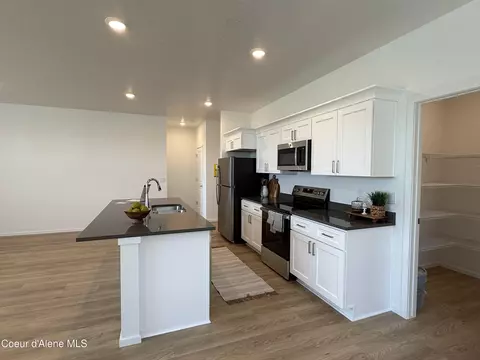Kitchen - 5302 E Antares Ln, Post Falls, ID 83854 photo 1 of 4