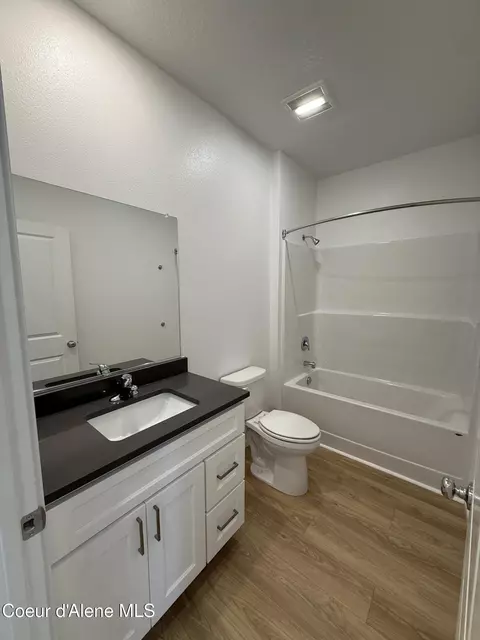 Bath - 5302 E Antares Ln, Post Falls, ID 83854 photo 4 of 4
