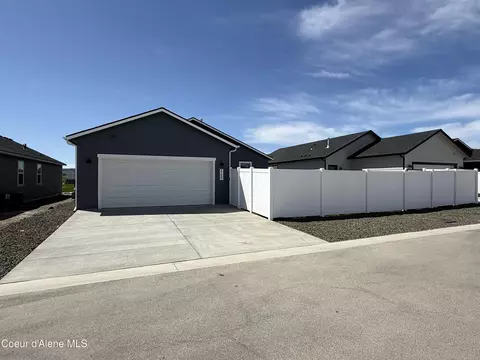 Exterior - 5302 E Antares Ln, Post Falls, ID 83854 photo 4 of 4