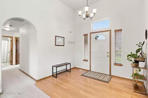 Entry Way - 3285 N Ping Rd, Post Falls, ID 83854 photo 1 of 2