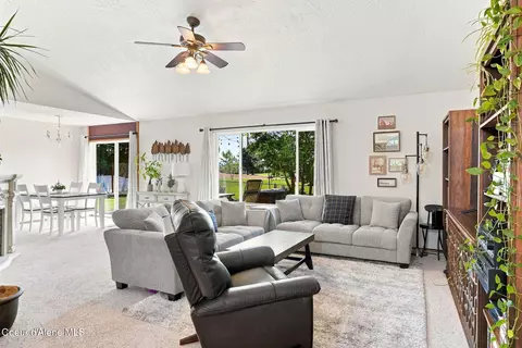 Living - 3285 N Ping Rd, Post Falls, ID 83854 photo 1 of 3
