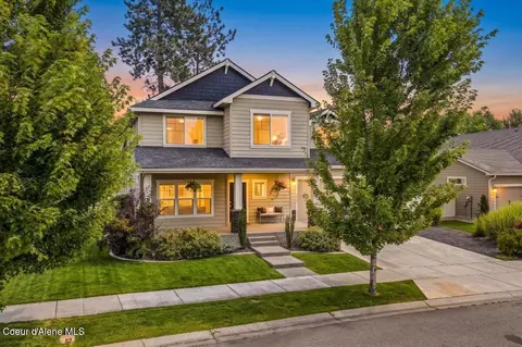 6734 N Madellaine Dr, Coeur D'alene, ID 83815