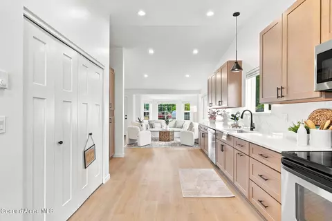 Entry Way - 307 E 10th Ave, Post Falls, ID 83854 photo 1 of 1