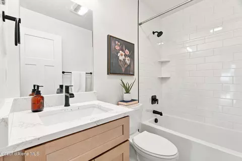 Bath - 307 E 10th Ave, Post Falls, ID 83854 photo 1 of 1