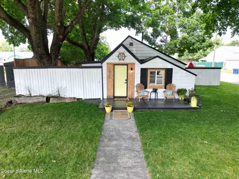 1223 N 1st St, Coeur D'alene, ID 83814