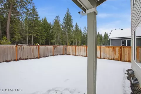 Exterior - 815 E Burdock Loop, Hayden, ID 83835 photo 4 of 7