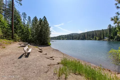 View/Area - 5058 E Mossberg Cir, Post Falls, ID 83854 photo 3 of 9